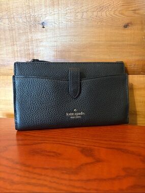 Kate Spade Leila Black Pebbled Leather Phone Wristlet Wallet, 00393